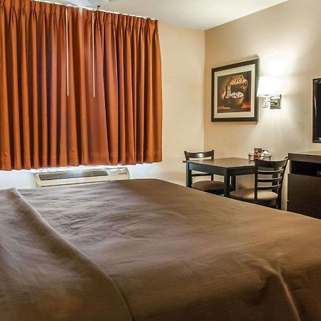 Econo Lodge Inn & Suites Santa Fe Eksteriør bilde