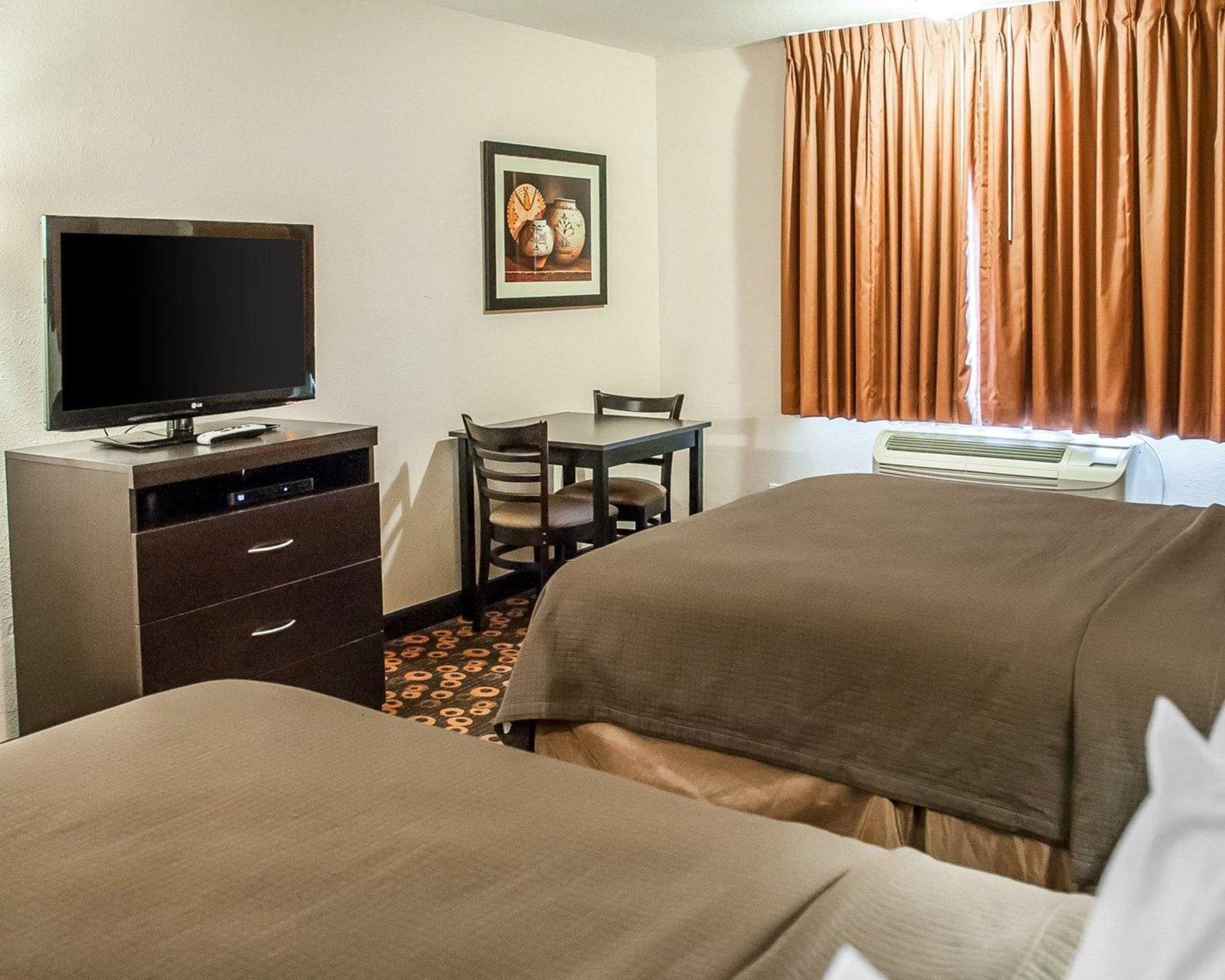Econo Lodge Inn & Suites Santa Fe Eksteriør bilde