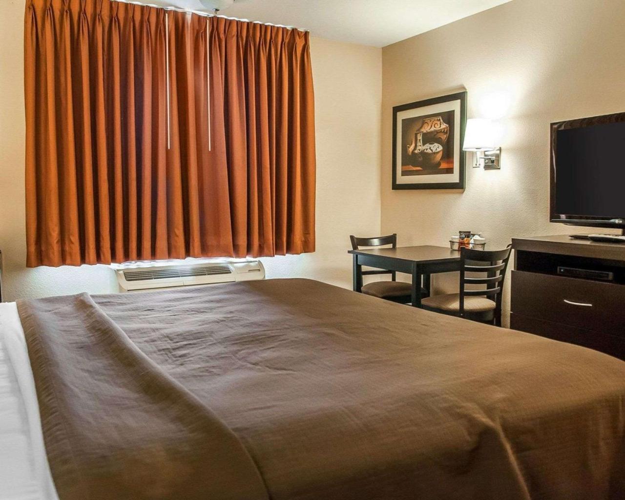 Econo Lodge Inn & Suites Santa Fe Eksteriør bilde