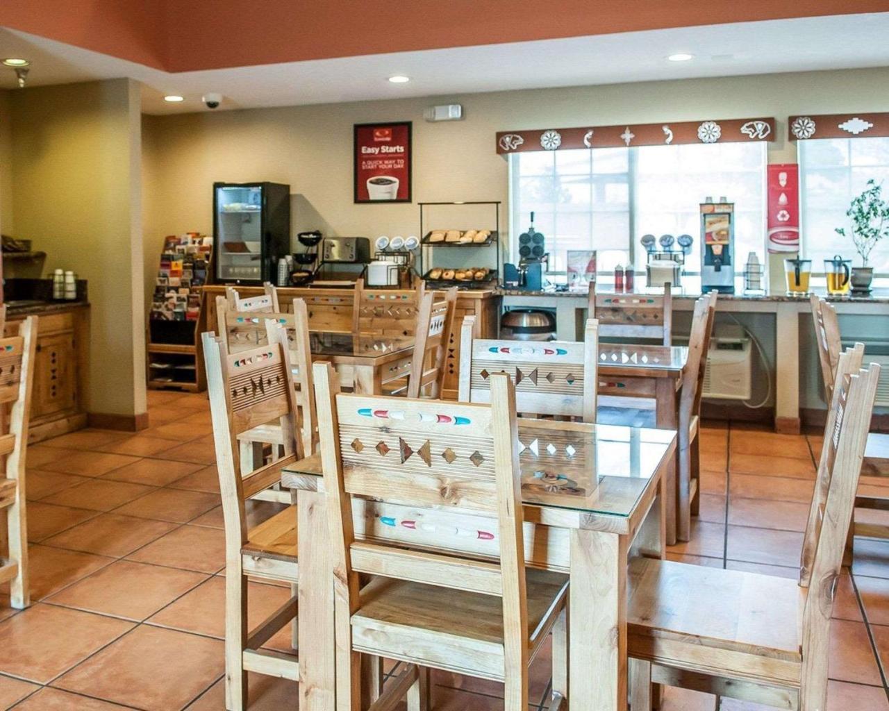 Econo Lodge Inn & Suites Santa Fe Eksteriør bilde
