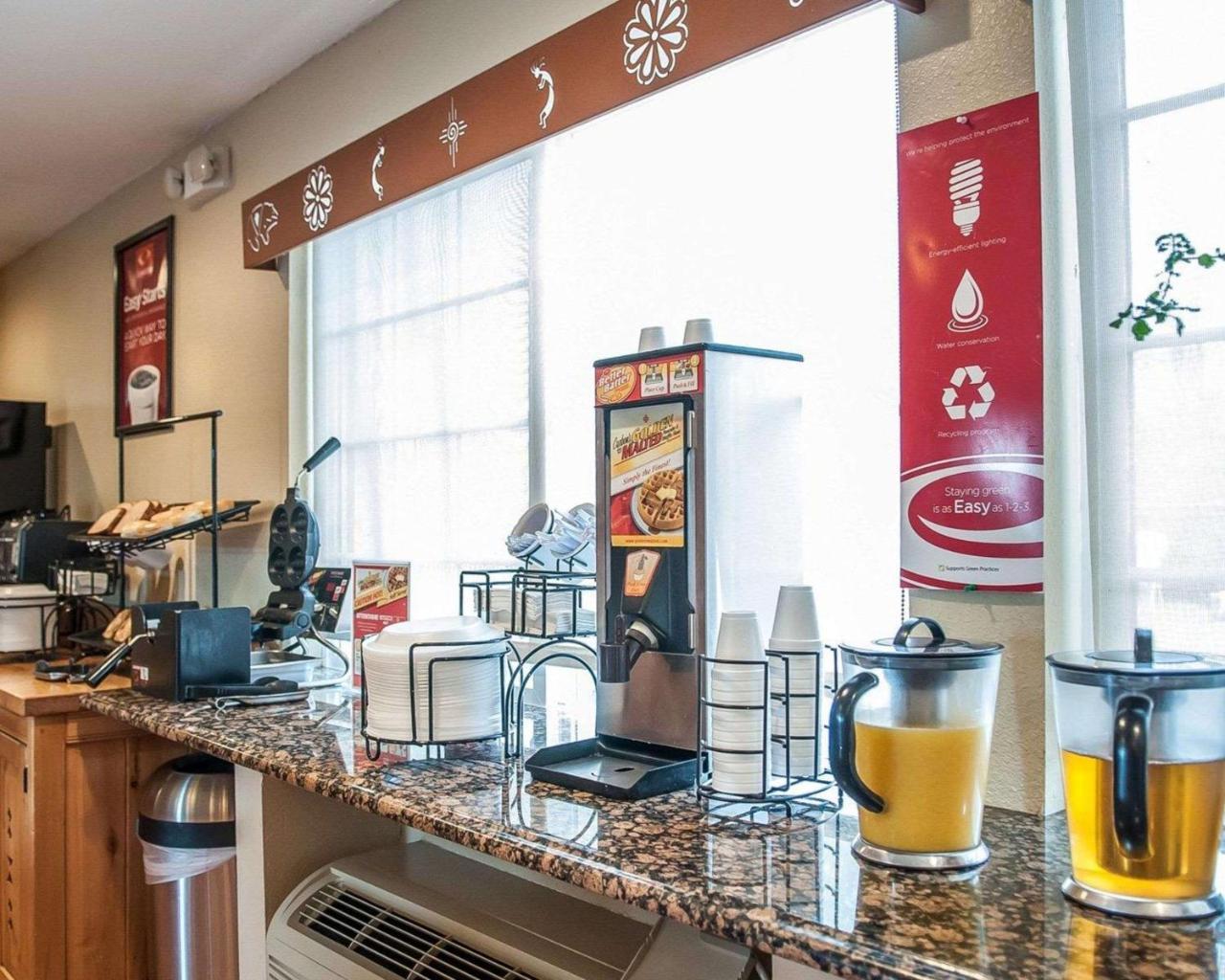 Econo Lodge Inn & Suites Santa Fe Eksteriør bilde